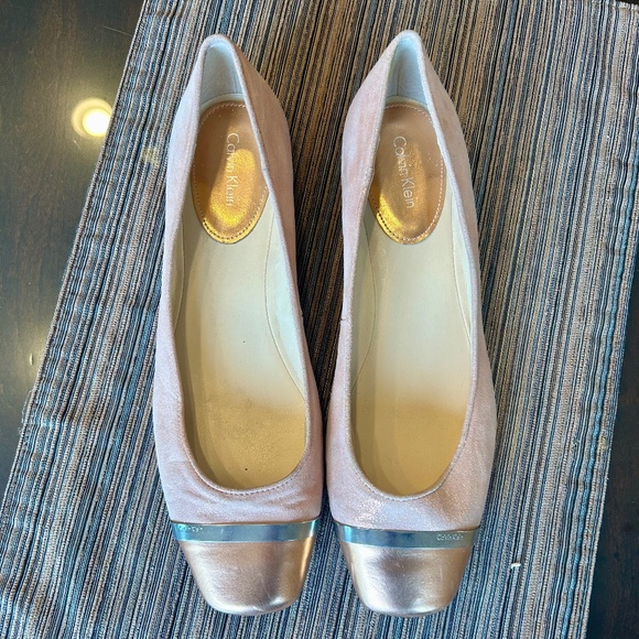 Calvin Klein Rose Gold Leather and Metallic Cap Toe Ballet Flats Size 10 - Picture 1 of 6